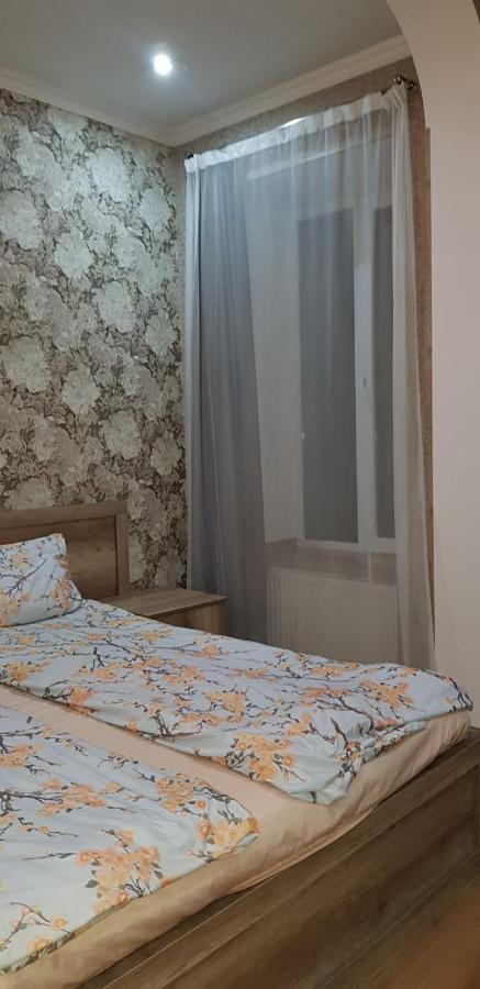 Apartment Izabella Tbilisi Exterior foto