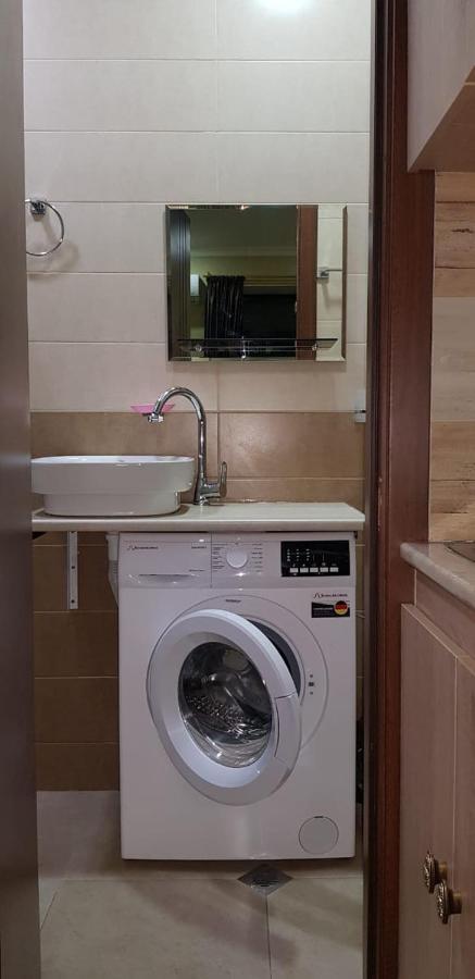 Apartment Izabella Tbilisi Exterior foto